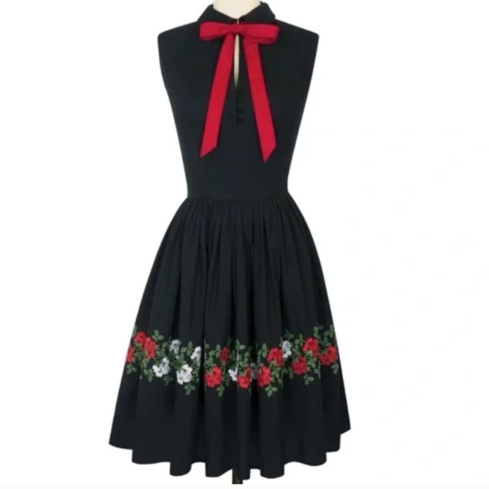 Trashy Diva Frida Retro Vintage Holiday Designer Rose Embroidered Dress Size 8 - Picture 1 of 9